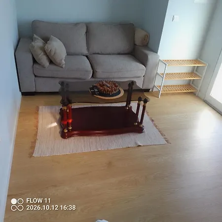 Apartament Charnecas House *